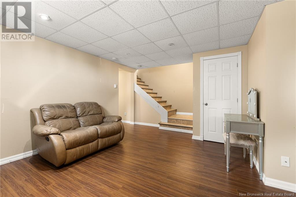 939 Bernard Street Property Photo 40