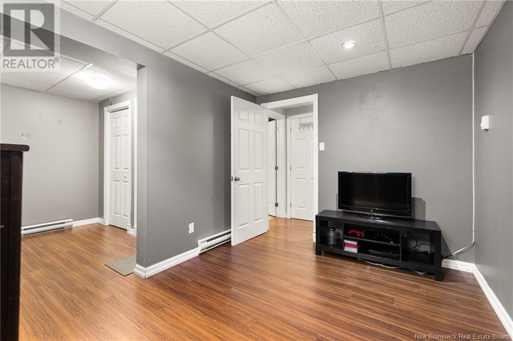 939 Bernard Street Property Photo 42