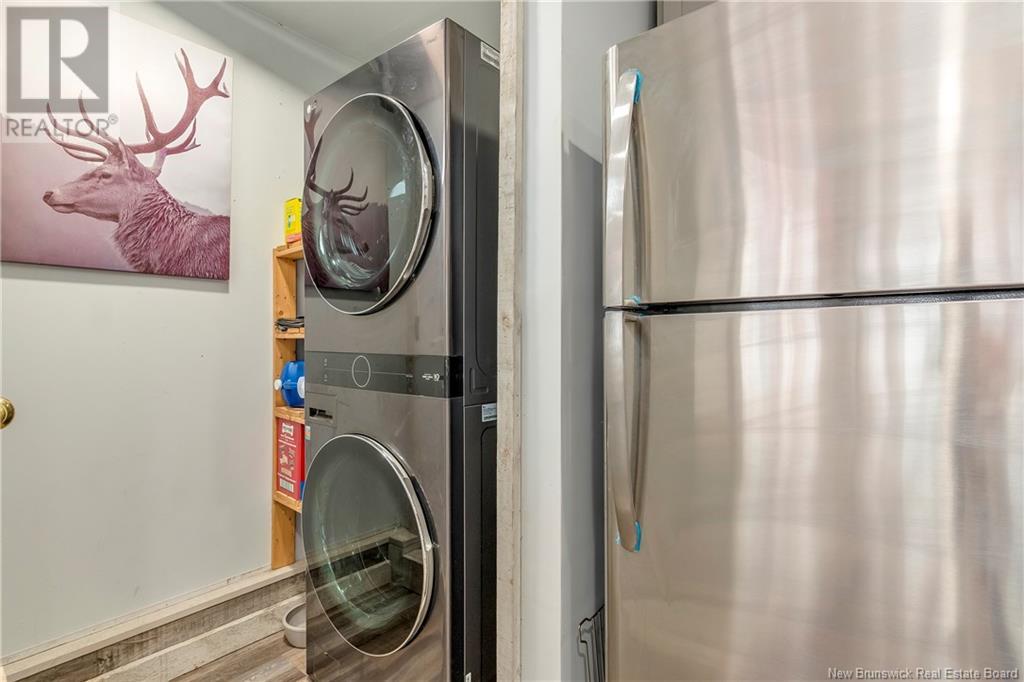6 Carl Court Property Photo 7