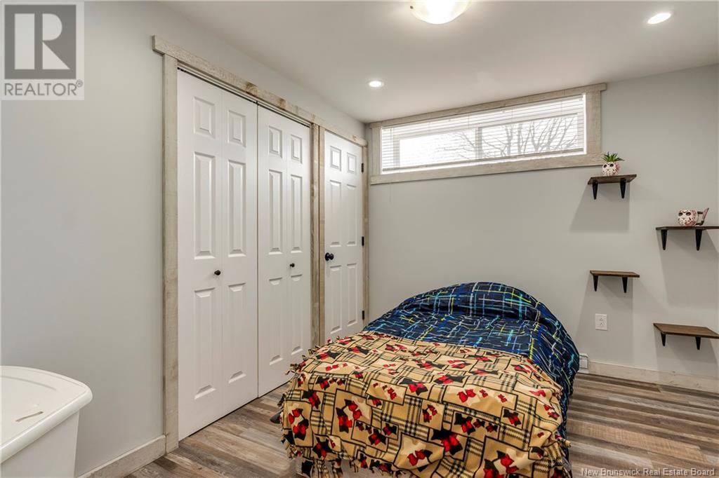 6 Carl Court Property Photo 16