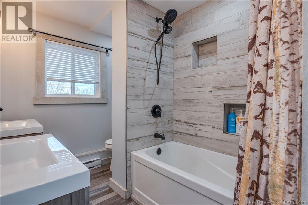 6 Carl Court Property Photo 17
