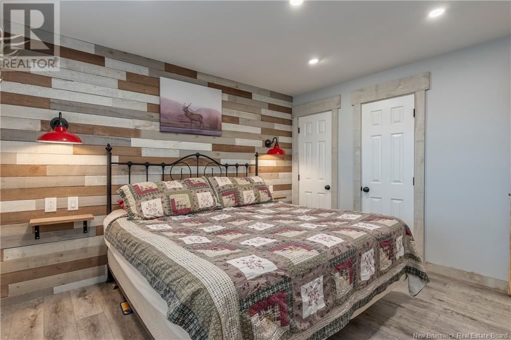 6 Carl Court Property Photo 24
