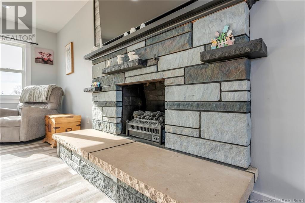 6 Carl Court Property Photo 35