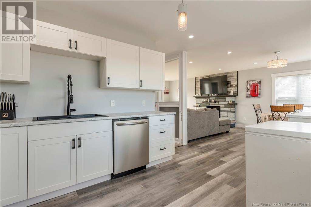6 Carl Court Property Photo 39