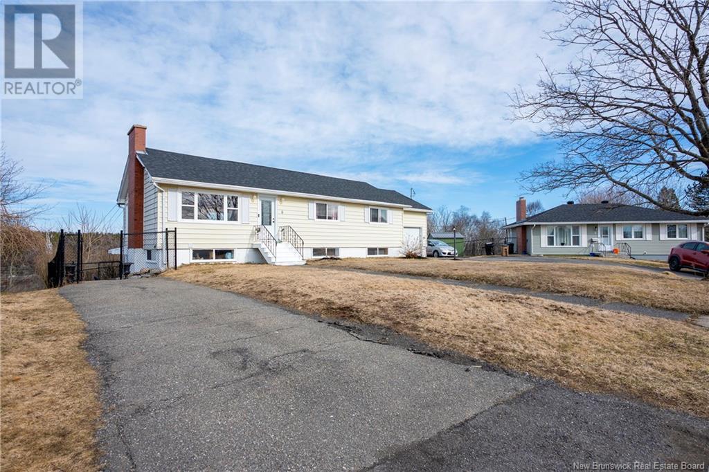 6 Carl Court Property Photo 48