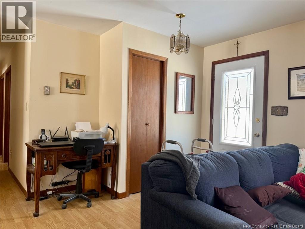 101 Riverside Road Property Photo 2