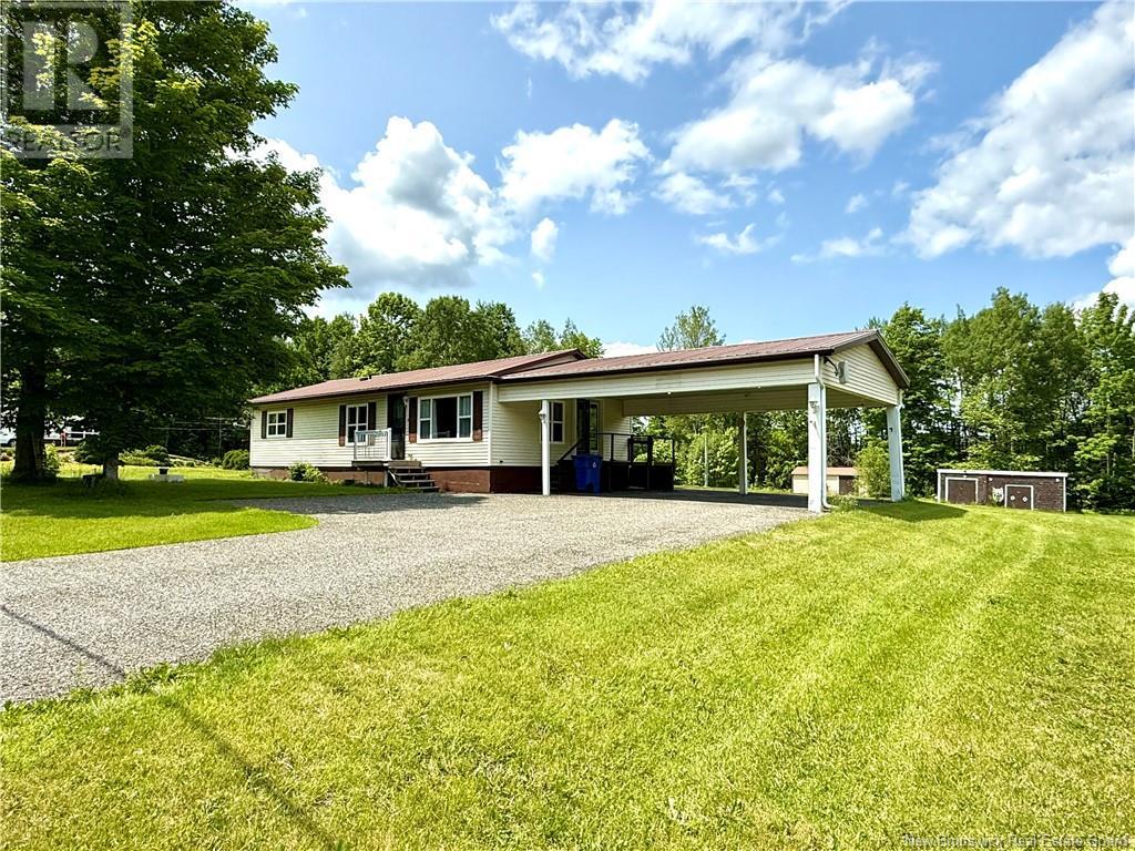 242 Beardsley Road Property Photo 3