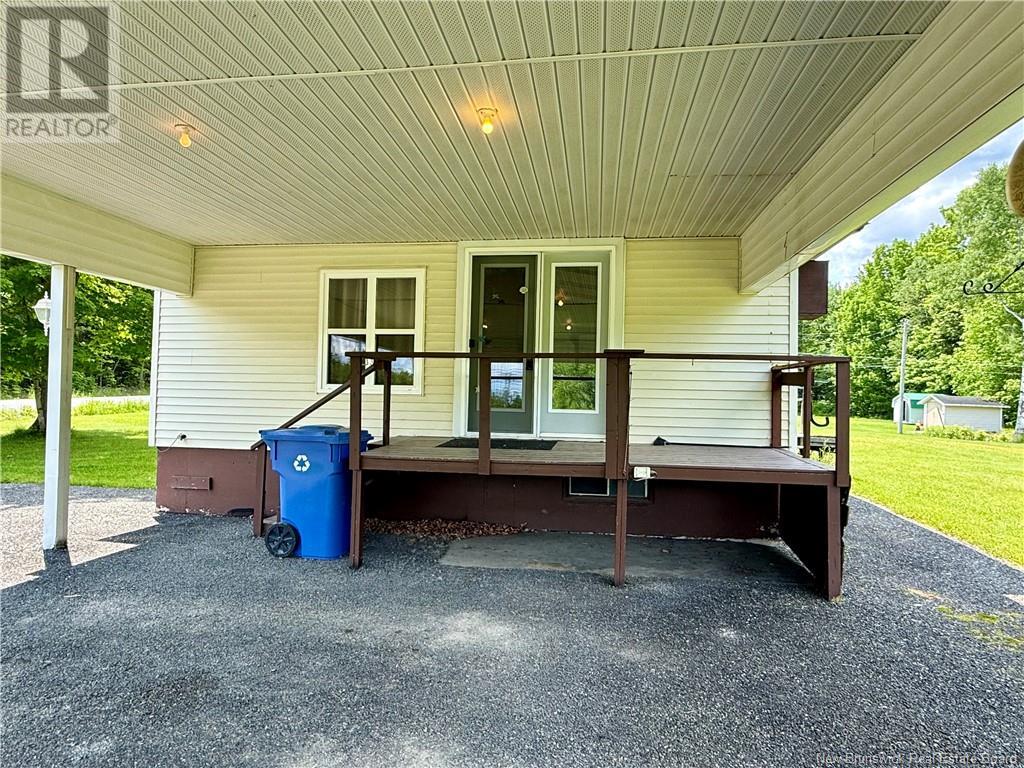 242 Beardsley Road Property Photo 4