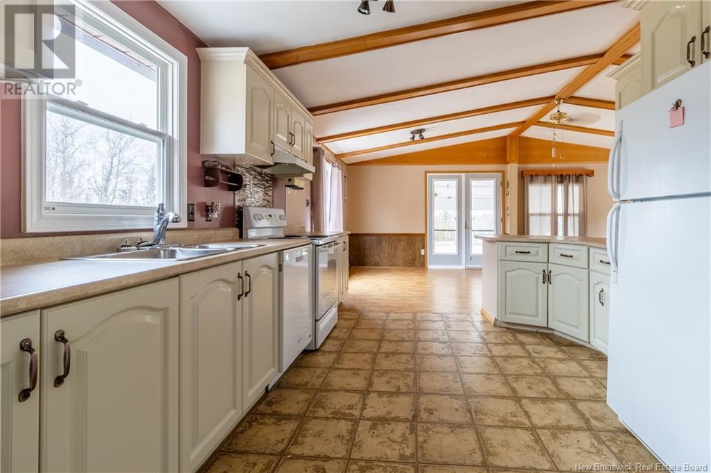 242 Beardsley Road Property Photo 21