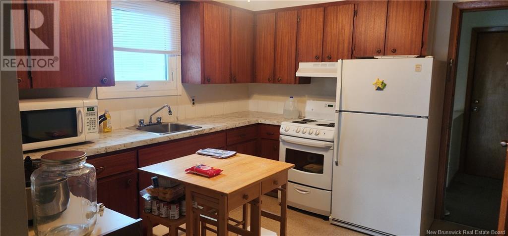 41 Fernwood Property Photo 3