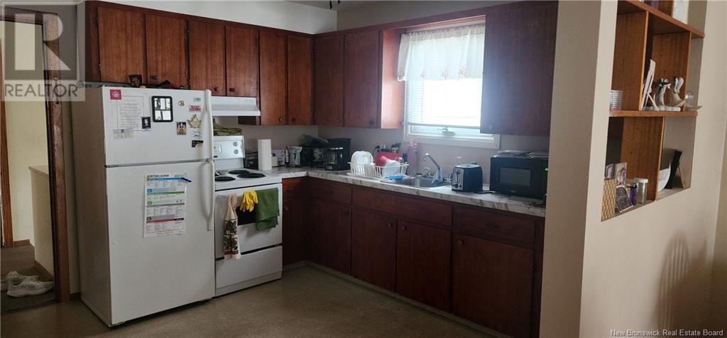 41 Fernwood Property Photo 13