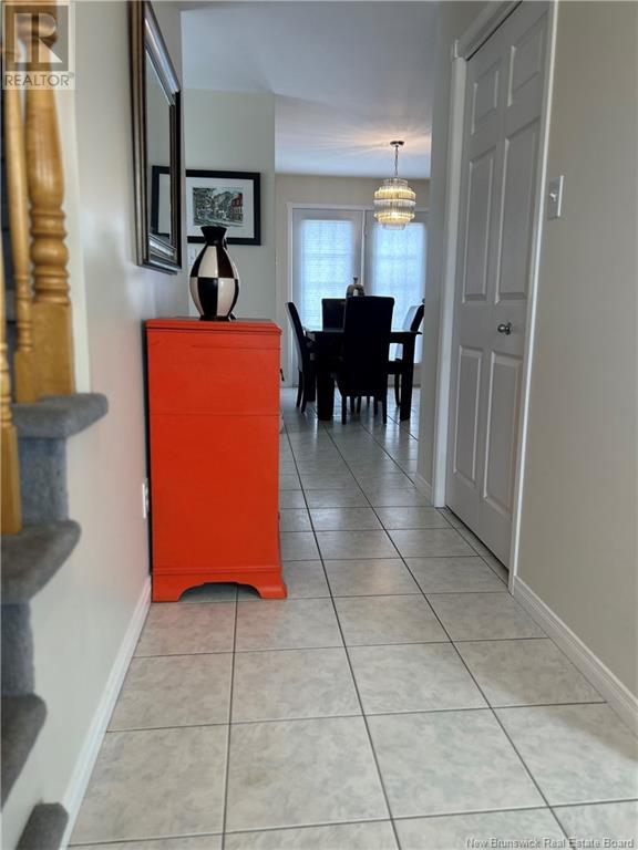 28 Stoneham Drive Property Photo 3