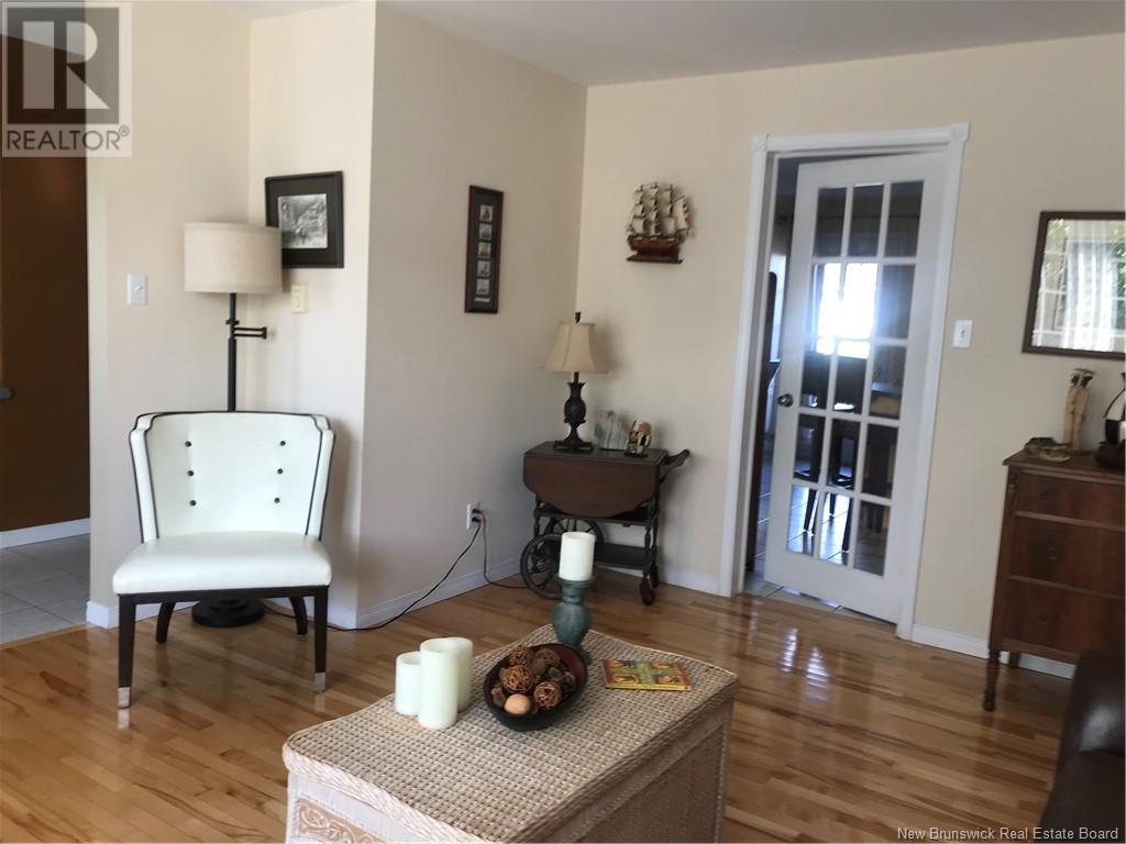 28 Stoneham Drive Property Photo 10