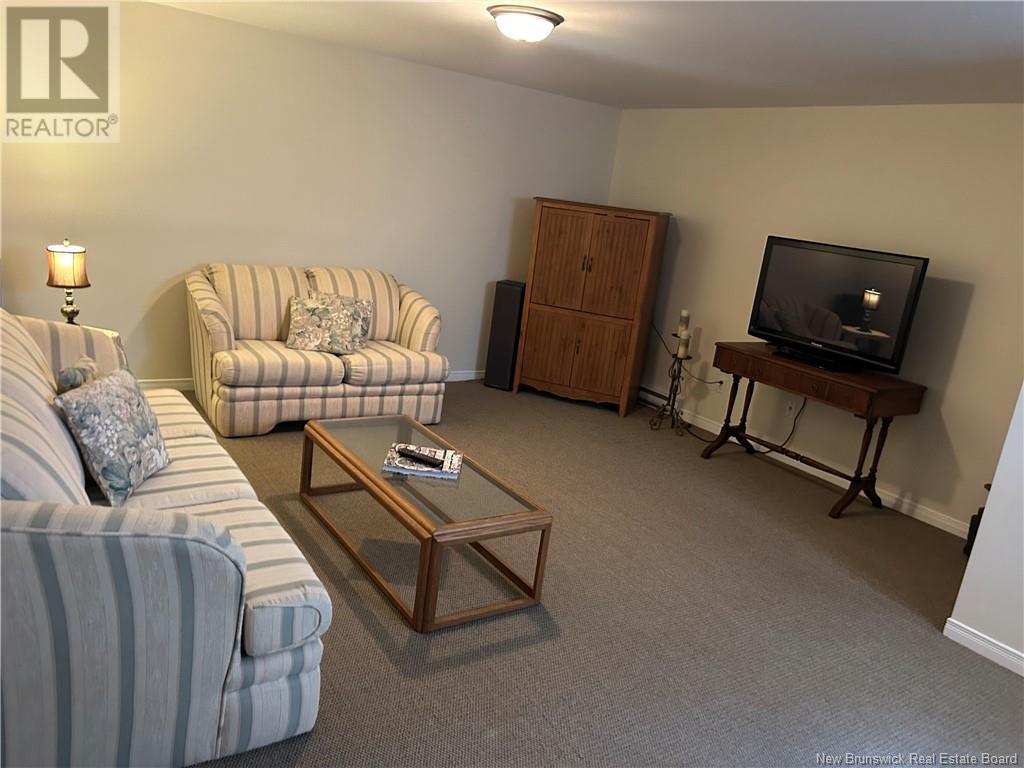 28 Stoneham Drive Property Photo 30