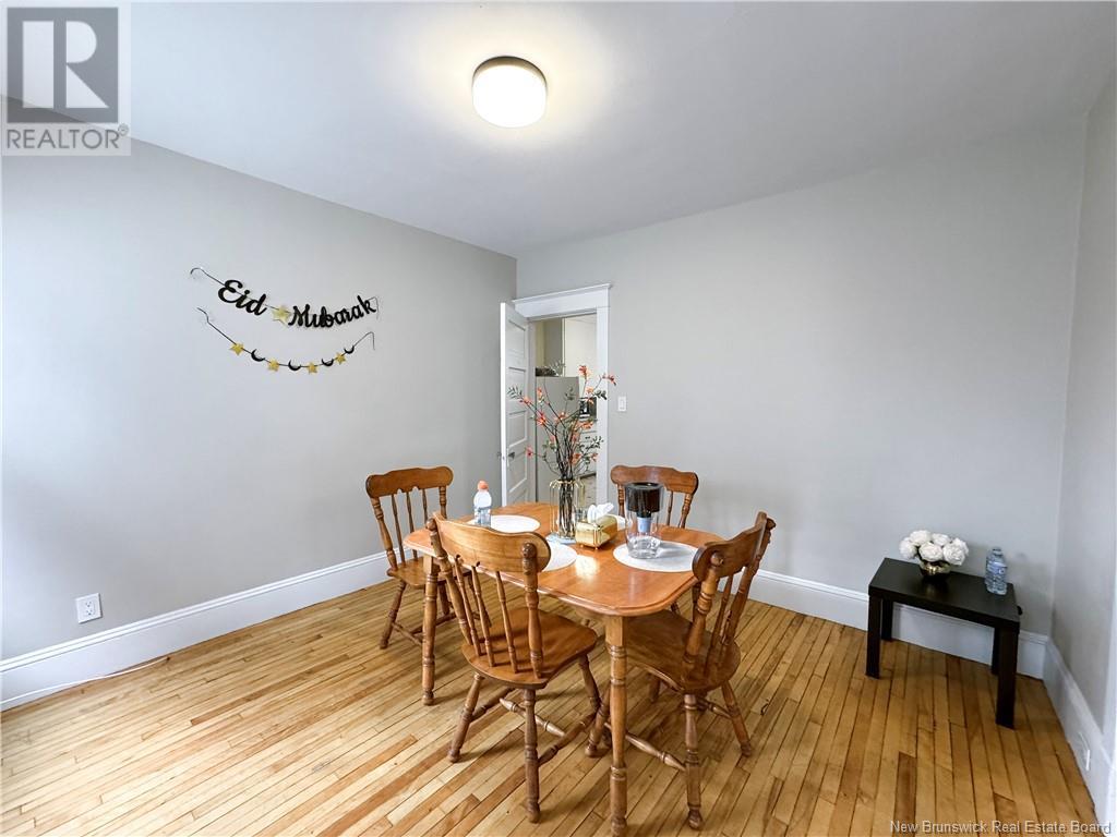118-120 Pine Street Property Photo 7