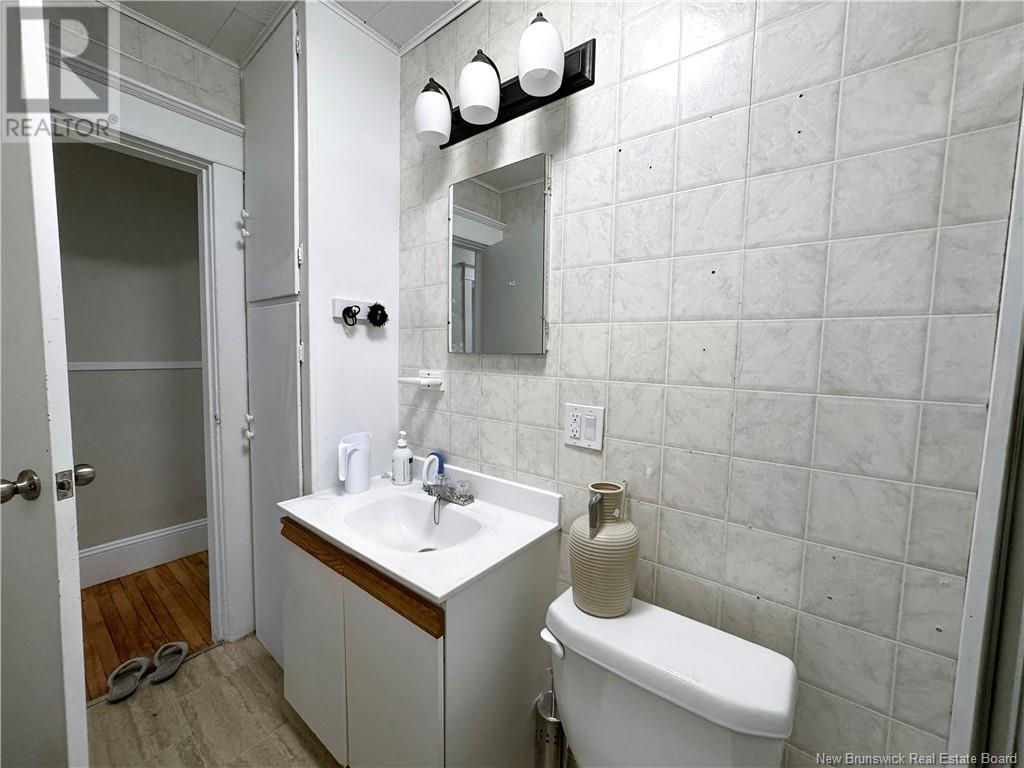 118-120 Pine Street Property Photo 15
