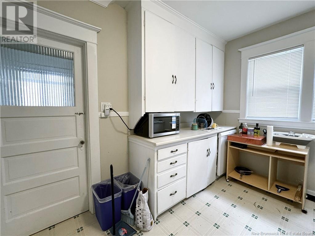 118-120 Pine Street Property Photo 16