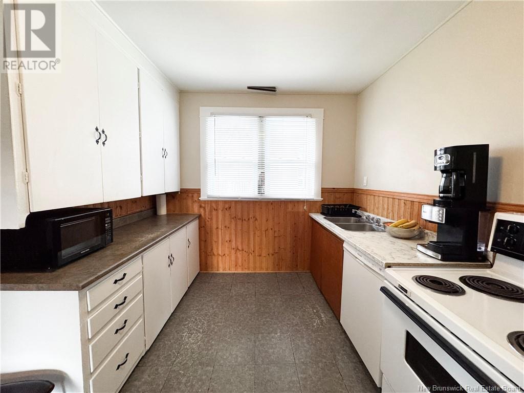 118-120 Pine Street Property Photo 24