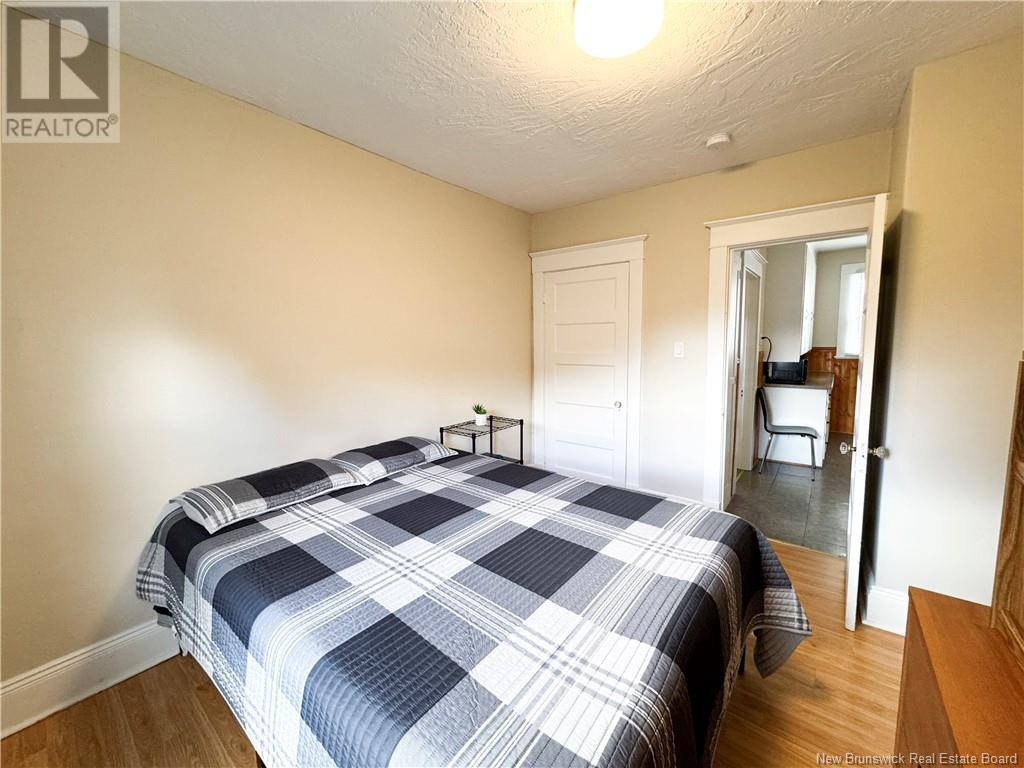118-120 Pine Street Property Photo 30