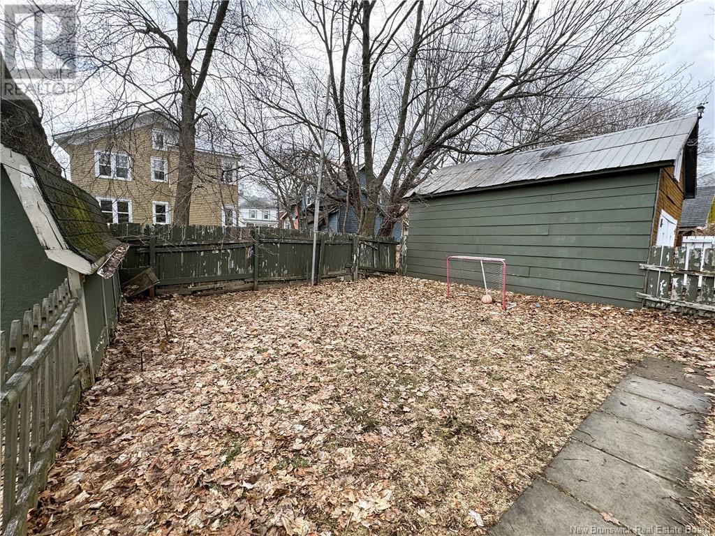 118-120 Pine Street Property Photo 42