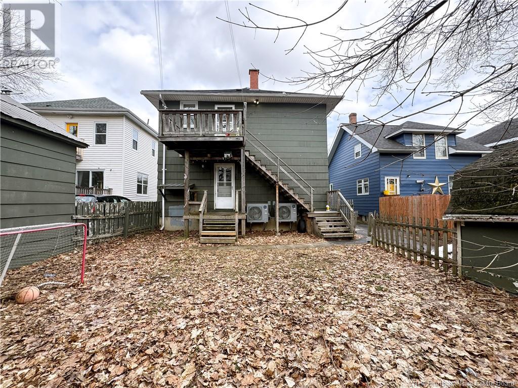 118-120 Pine Street Property Photo 43