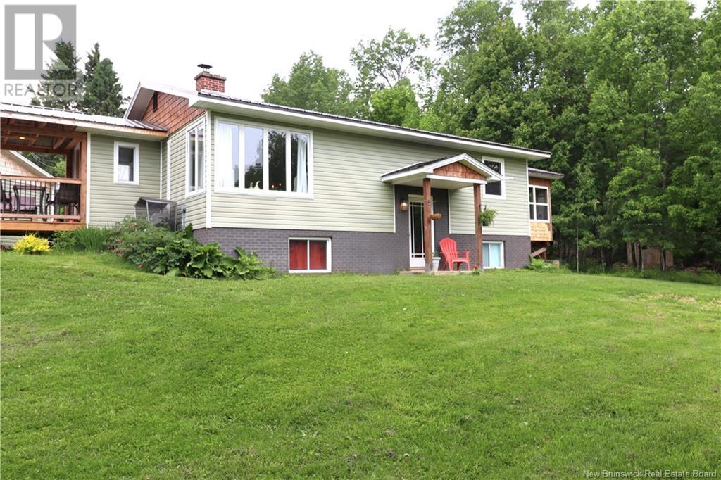 150 Lower Stoneridge Road Property Photo 1