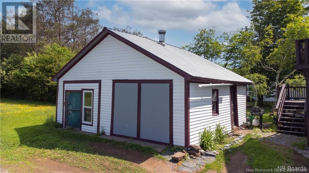 179 Main Street Property Photo 4
