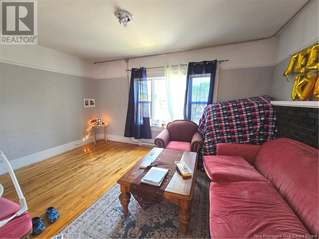 354 Cameron Street Property Photo 6