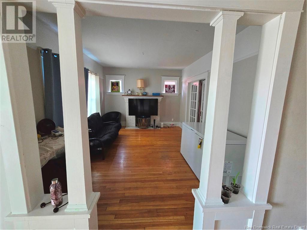 354 Cameron Street Property Photo 7