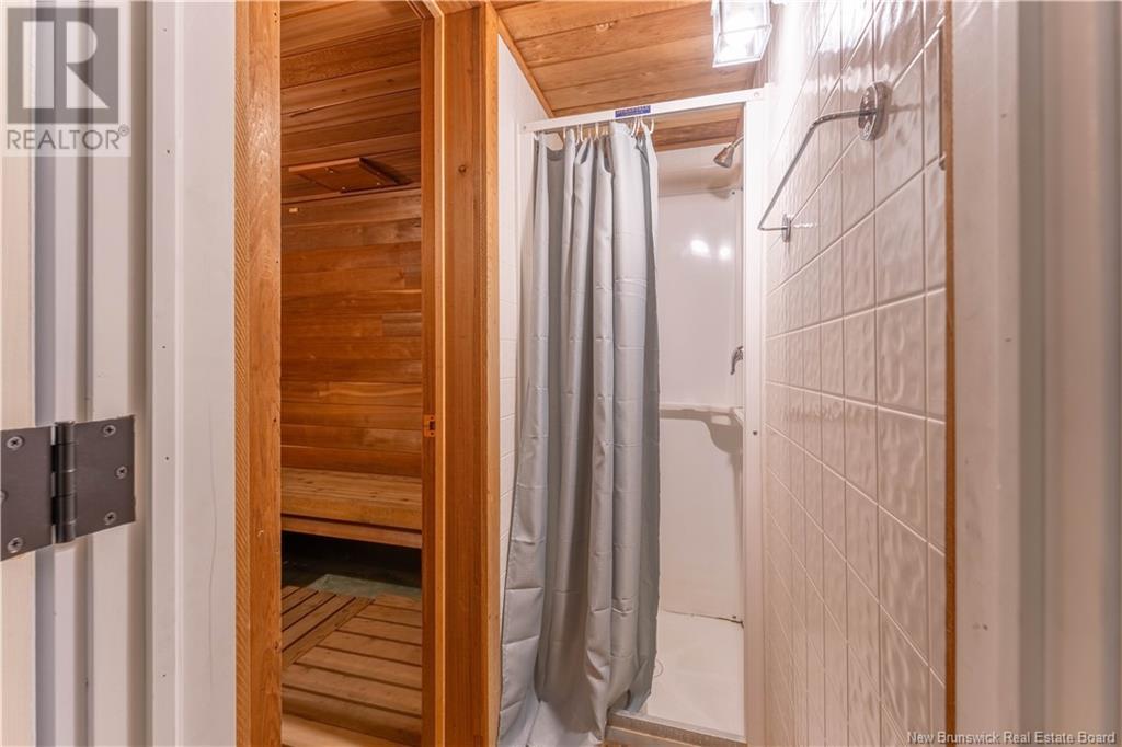 2 Marks Point Road Property Photo 38
