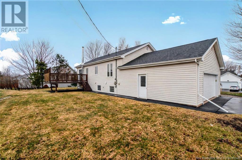 242 Herve Street Property Photo 3