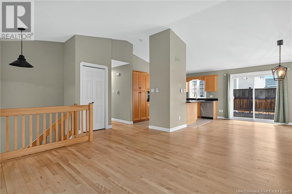 242 Herve Street Property Photo 7