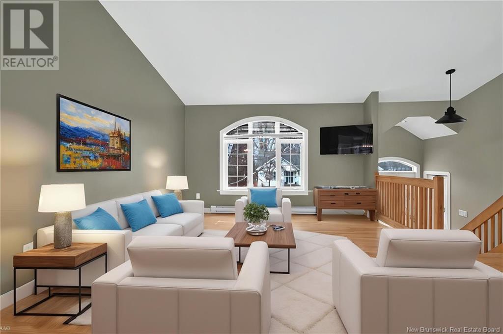242 Herve Street Property Photo 12