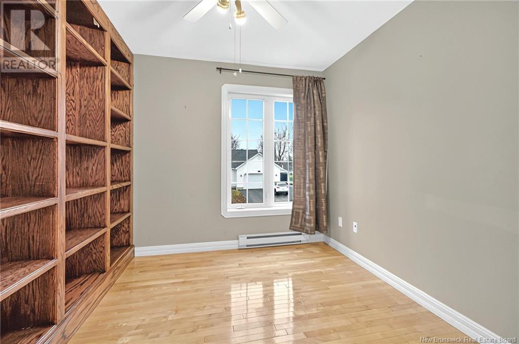 242 Herve Street Property Photo 23
