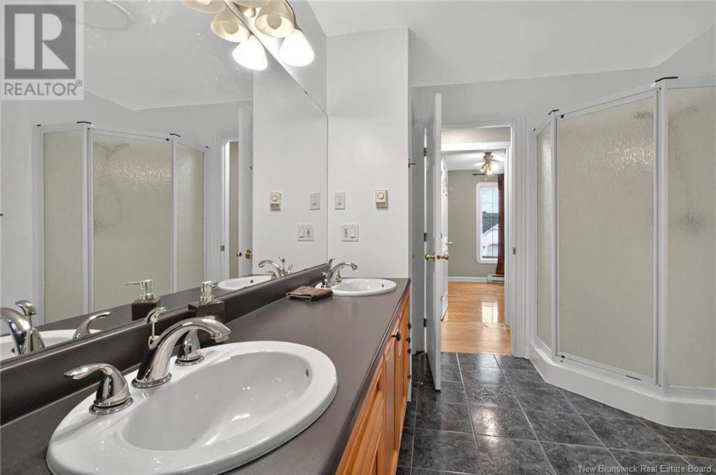 242 Herve Street Property Photo 27