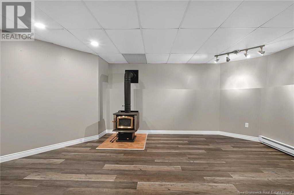242 Herve Street Property Photo 38