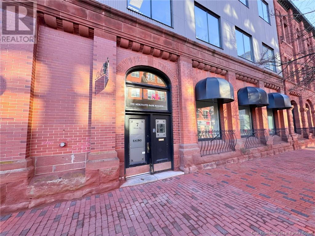 7 Alma Street Property Photo 2