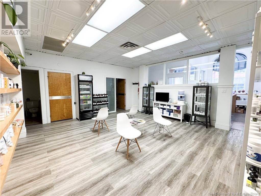 7 Alma Street Property Photo 33