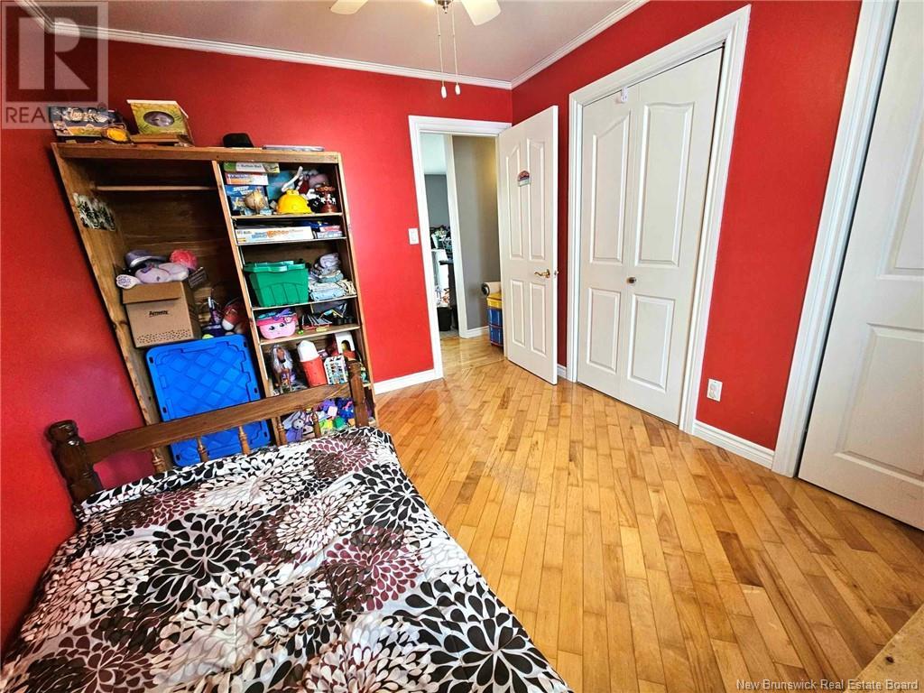 825 Couture Property Photo 27