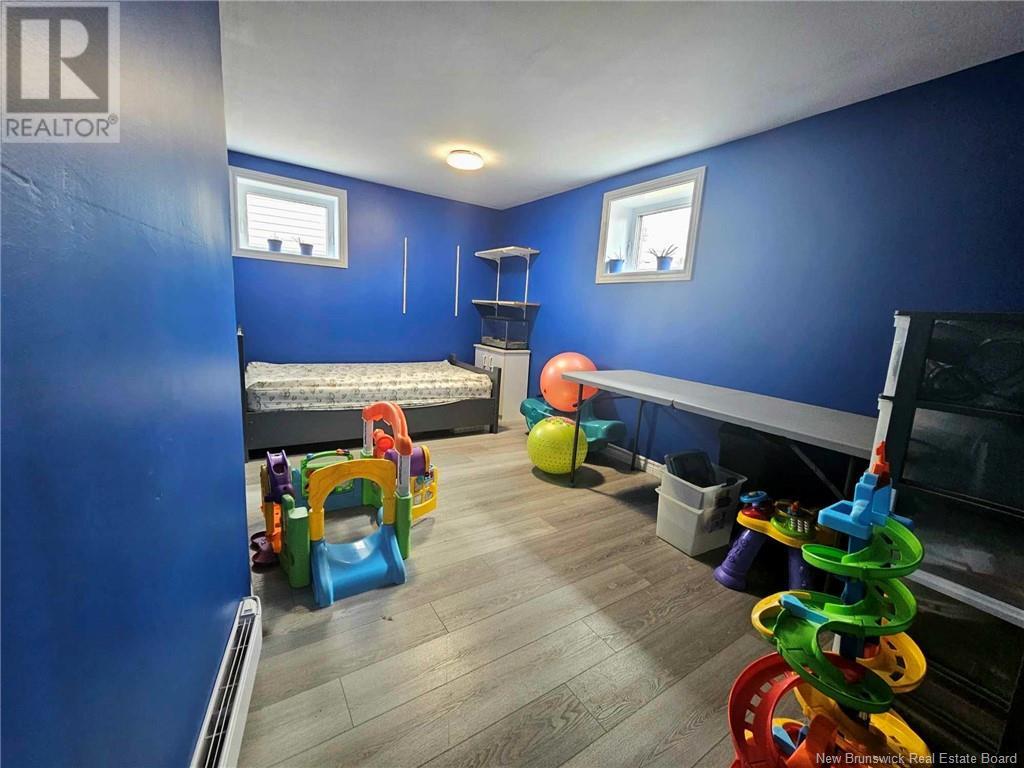 825 Couture Property Photo 33