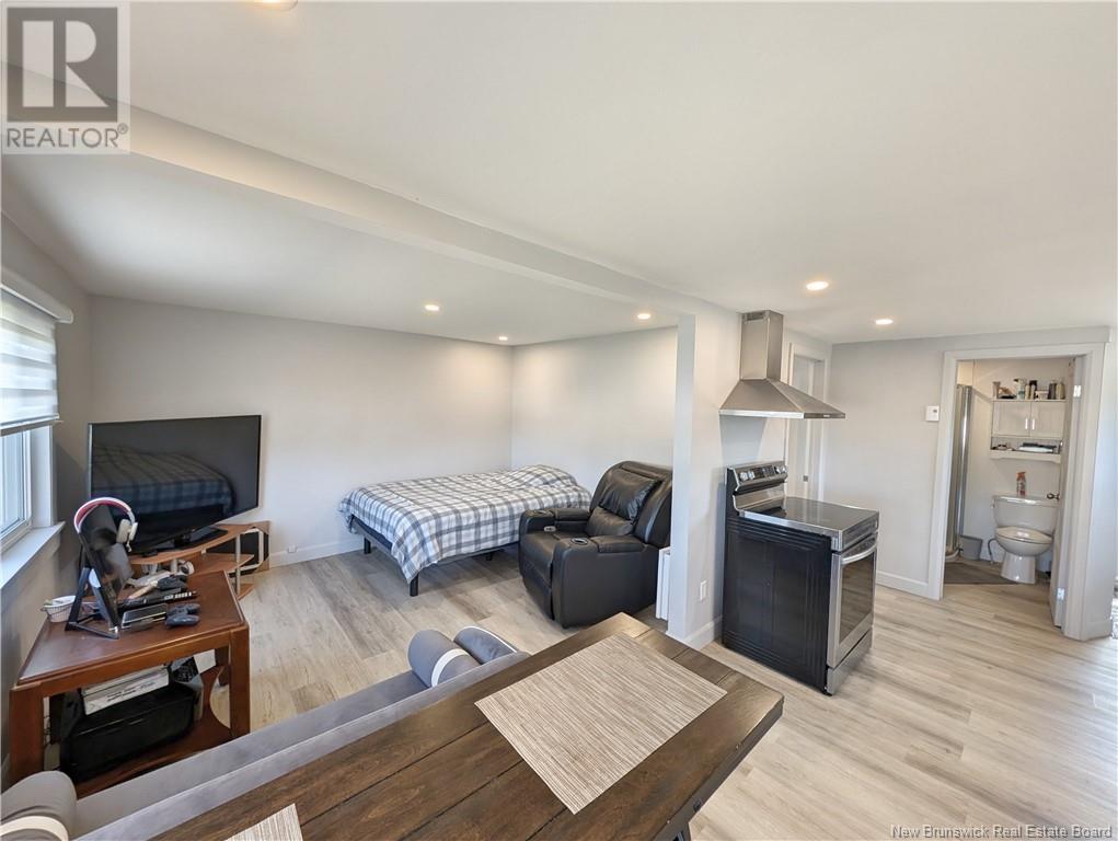 43 Léger Street Property Photo 3