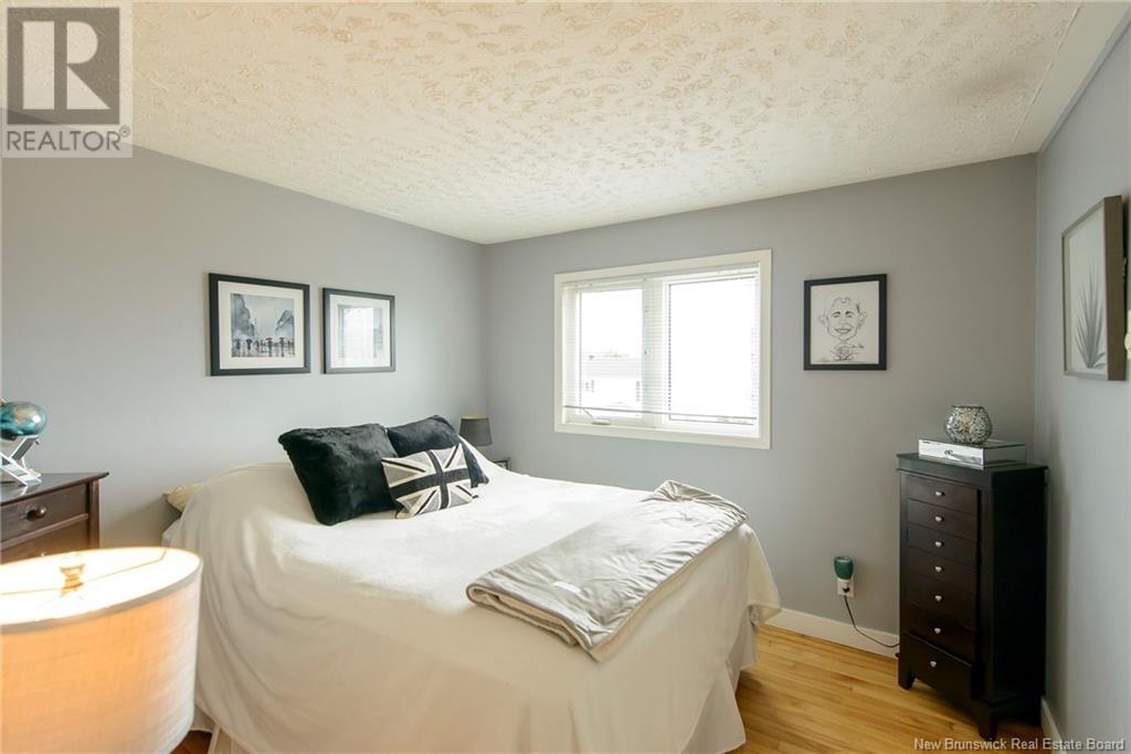 5 Barbara Crescent Property Photo 15
