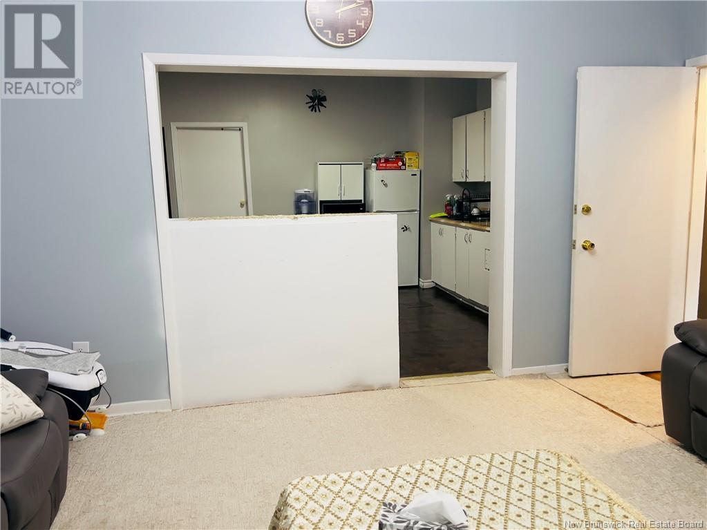 146 Wentworth Property Photo 11