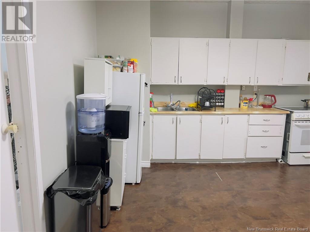 146 Wentworth Property Photo 14