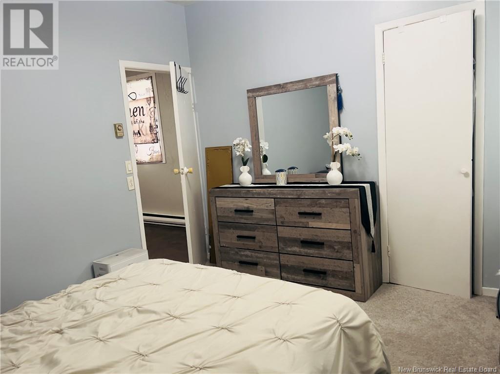 146 Wentworth Property Photo 18