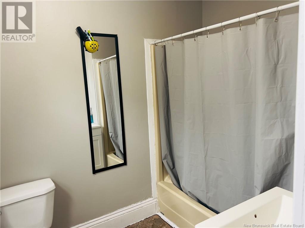 146 Wentworth Property Photo 21
