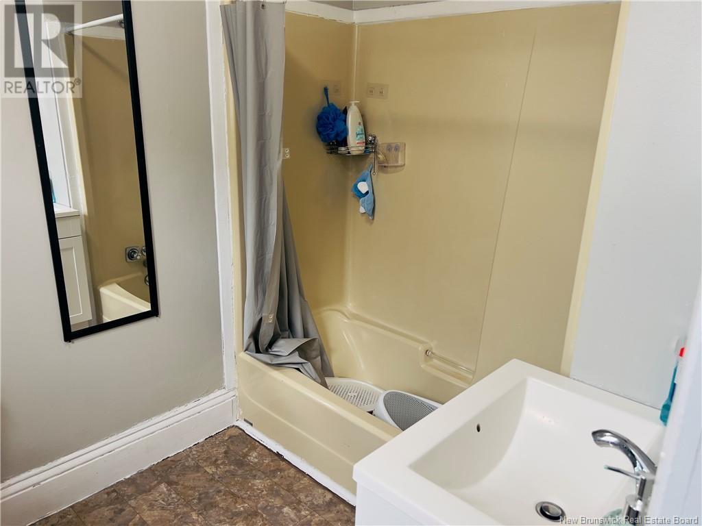 146 Wentworth Property Photo 23