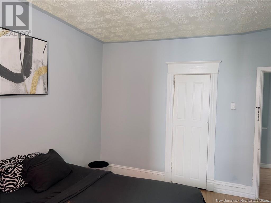 146 Wentworth Property Photo 36