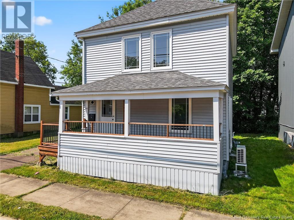 472 Robinson Street Property Photo 1