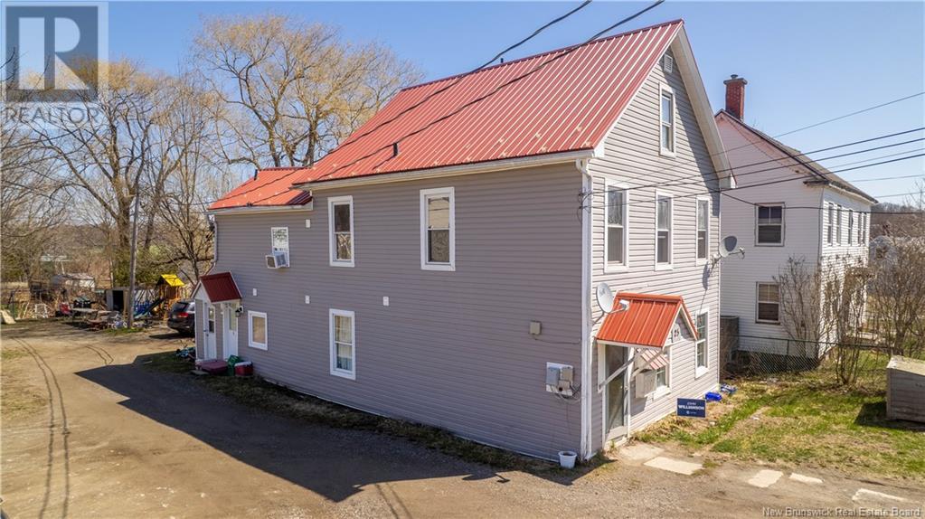 25 Pleasant Street Property Photo 6